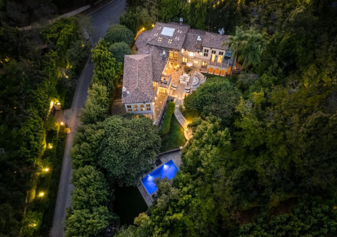 Carolwood Estate *