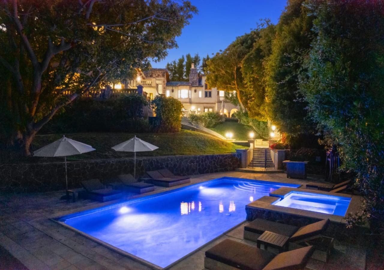 Carolwood Estate